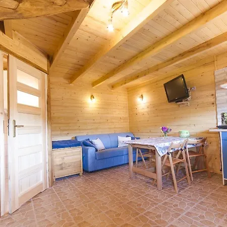 Фермерский дом Paradiso Resort Domki Pokoje