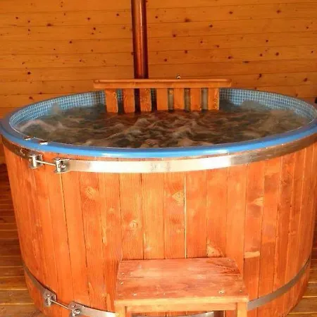 Фермерский дом Paradiso Resort Domki Pokoje *