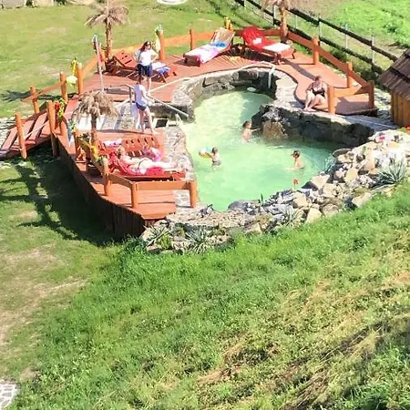 Paradiso Resort Domki Pokoje Фермерский дом