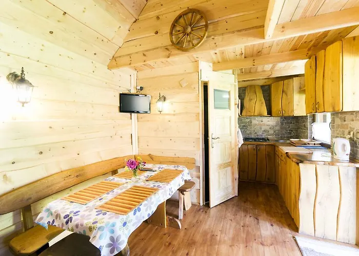 Κατάλυμα σε φάρμα Paradiso Mala Italia *