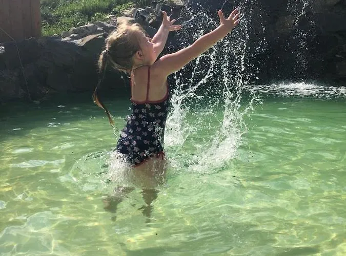 Κατάλυμα σε φάρμα Paradiso Mala Italia *